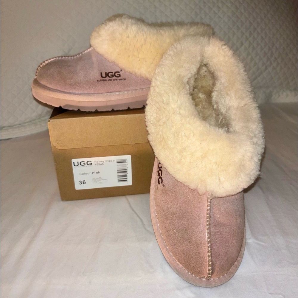 UGG Pink Sheepskin Plush Collar Slip-On Slipper - Picture 6 of 17